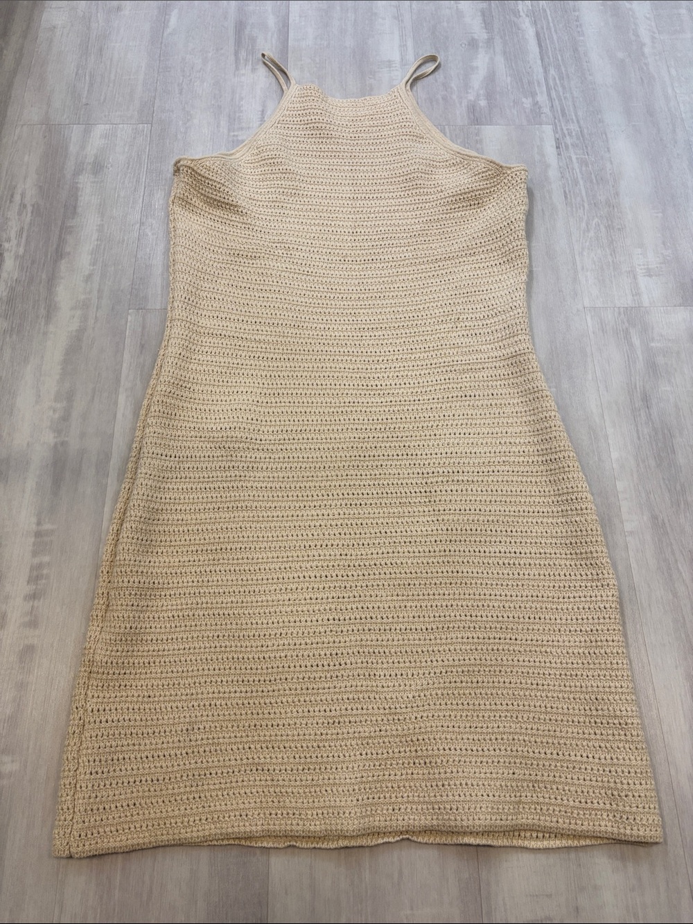 Banana Republic Cream Crochet Halter Dress size Large - Picture 3 of 6